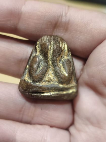 พระปิดตาไม่ทราบที่มา รูปที่ 3