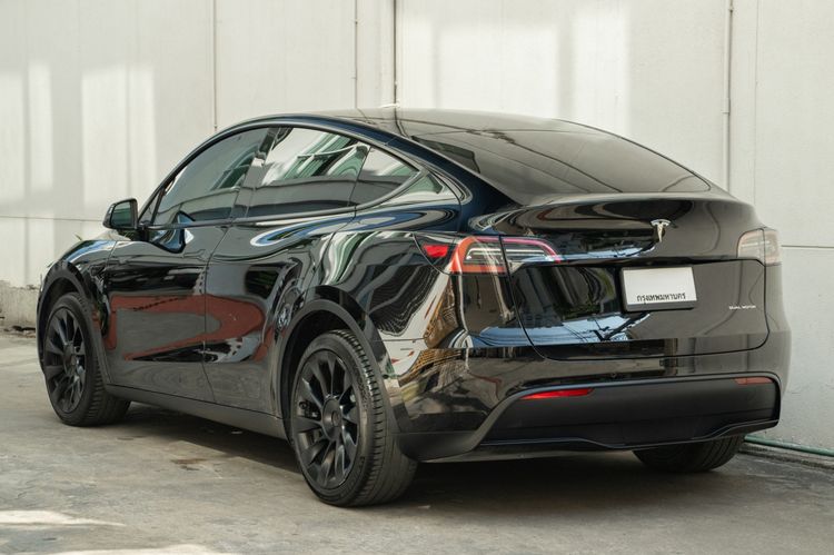 Tesla Model Y 2023 Long Range AWD Sedan ไฟฟ้า ไม่ติดแก๊ส เกียร์อัตโนมัติ ดำ รูปที่ 3
