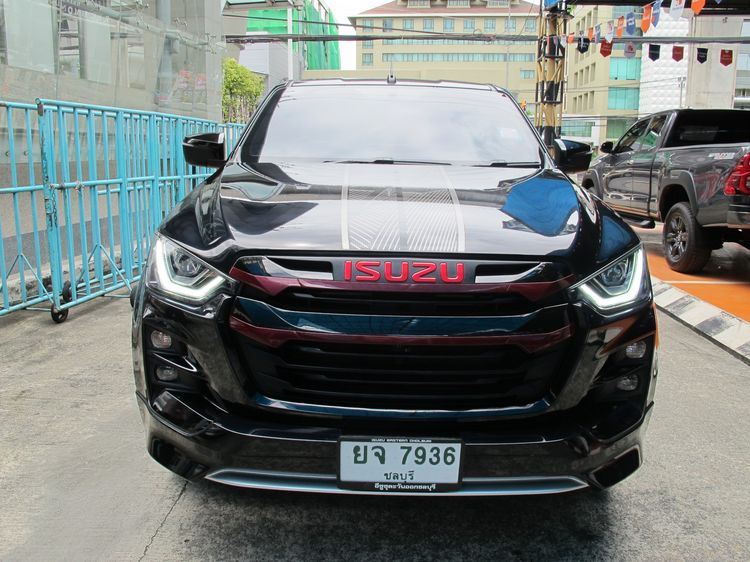 Isuzu D-MAX 2023 1.9 Hi-Lander X-Series Pickup ดีเซล ไม่ติดแก๊ส เกียร์ธรรมดา ดำ รูปที่ 3