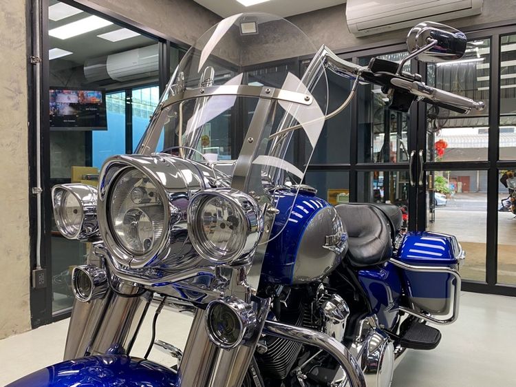 Harley-Davidson Road King M8 (2017) รูปที่ 16