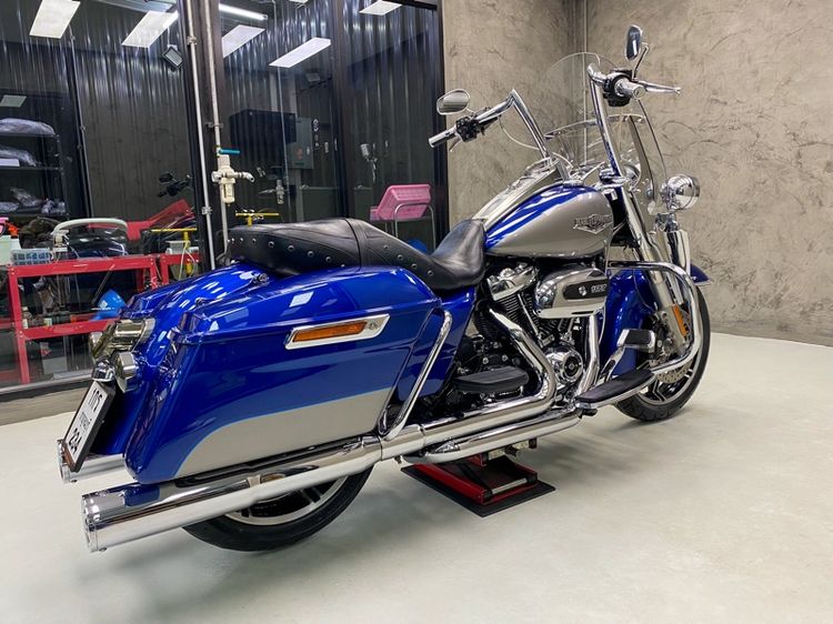Harley-Davidson Road King M8 (2017) รูปที่ 6
