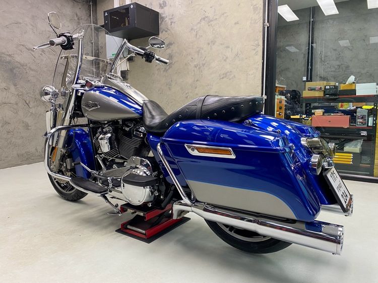 Harley-Davidson Road King M8 (2017) รูปที่ 5