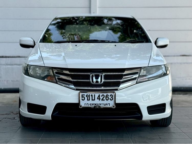 รถ Honda City 1.5 S สี ขาว