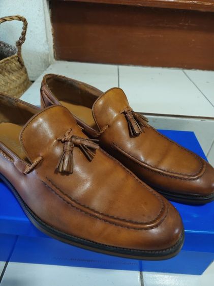 รองเท้าTaywin หนังวัวแท้  สภาพใหม่มากกก  เบอร์42 (พ่อค้าsize43ใส่ได้พอดี) วัดจริง28cm
