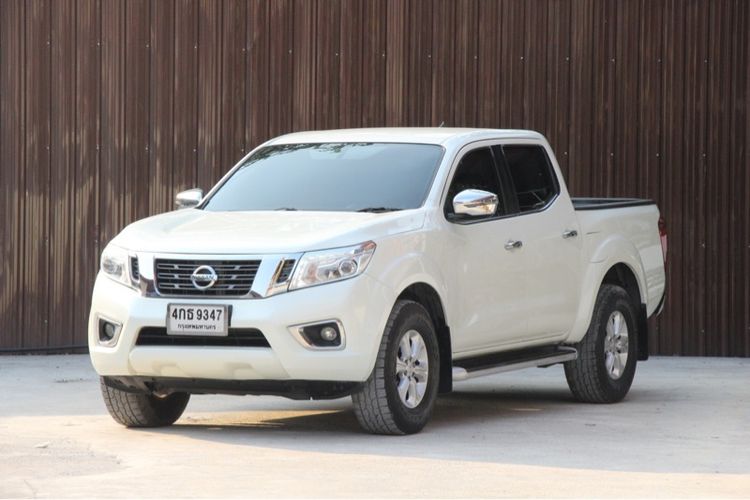 รถ Nissan NP300-NAVARA 2.5 V สี ขาว