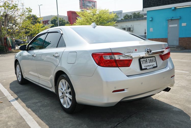 Toyota Camry 2013 2.5 G Sedan เบนซิน ไม่ติดแก๊ส เกียร์อัตโนมัติ เทา รูปที่ 4
