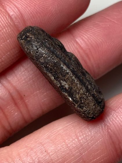 พระปางสมาธิเนื้อผงคลุกรัก รูปที่ 3