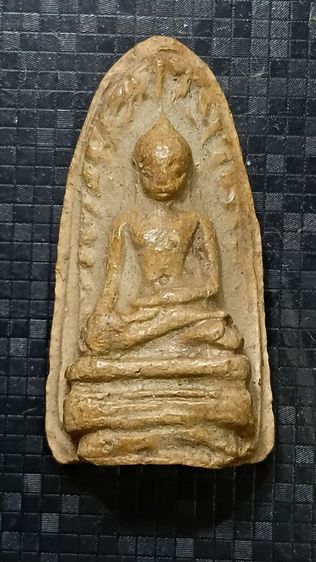 พระรอด ลำพูน