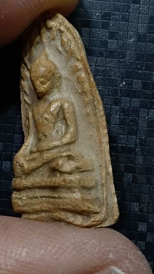 พระรอด ลำพูน รูปที่ 3