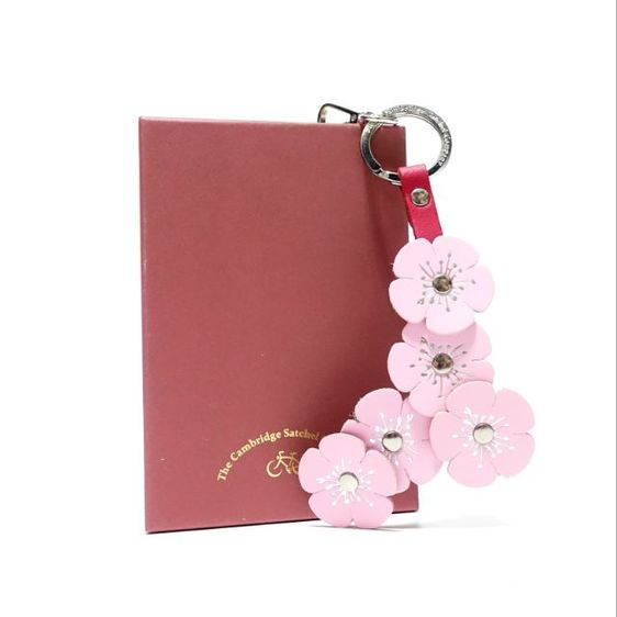 New Cambridge Satchel
Sakura Leather Keyring