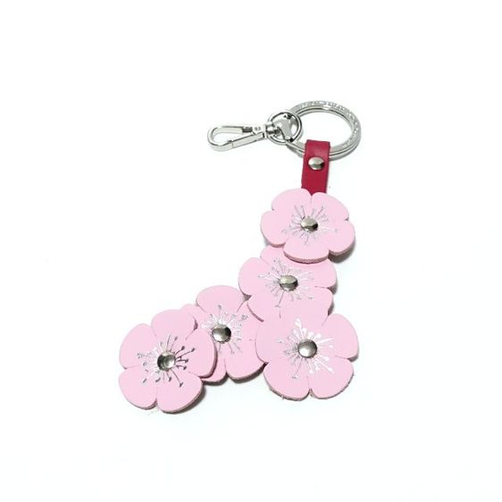 New Cambridge Satchel
Sakura Leather Keyring รูปที่ 2