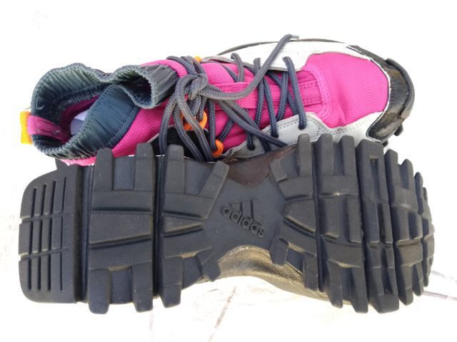 รองมือสภาพดี