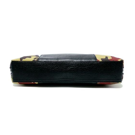 Used Like New 3.1 Phillip lim
31 Minute Camo Print Leather Trim Clutch Bag รูปที่ 7