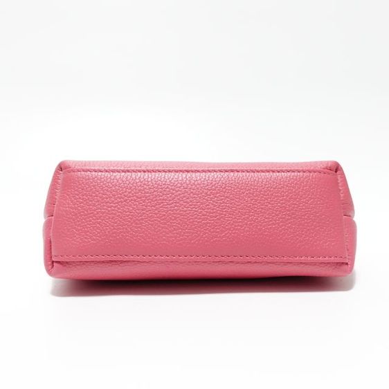 New MCM Pink Leather Pouch Bag รูปที่ 8