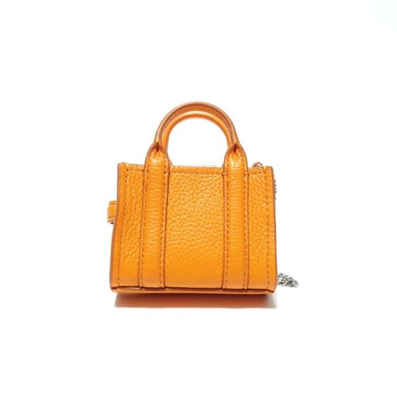 New MARC JACOBS The Leather Nano Tote Bag Charm in Orange Silver Hardware รูปที่ 5