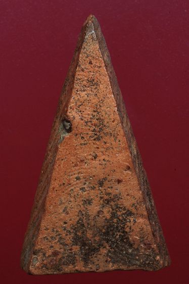 พระนางพญาสวยๆค่ะเก่าค่ะ รูปที่ 2