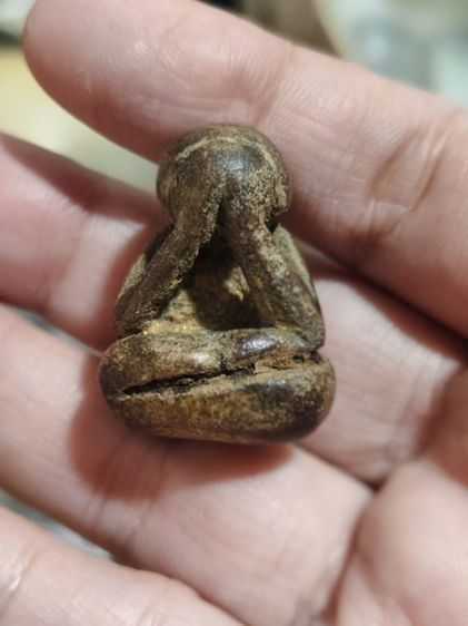 พระปิดตา เนื้อกะลา ไม่ทราบที่มา รูปที่ 2