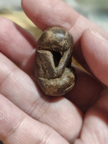 พระปิดตา เนื้อกะลา ไม่ทราบที่มา รูปที่ 4