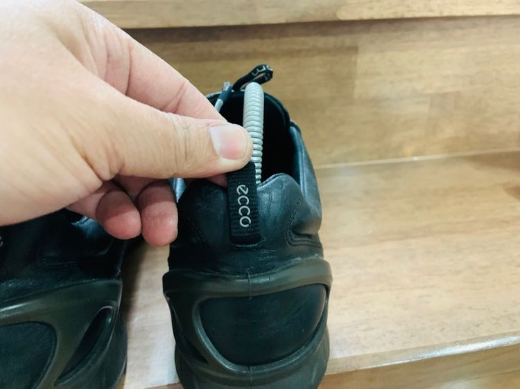 รองเท้าหนัง ECCO แท้ 💯 เบอร์ 40 cm 25 คนเท้า 25-26 cm ใส่ได้ครับ สภาพดีมาก หนังนิ่มมาก พื้นเต็ม ทรงสวย หายากน่าสะลมครับ รูปที่ 6