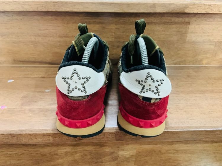 รองเท้าหนัง VALENTINO made in ITALY แท้ 💯 เบอร์ 40 cm 26 คนเท้า 25.5-26.5 cm ใส่ได้ครับ สภาพดีมาก ดีเทลสวย พื้นเต็ม ทรงสวย หายากน่าสะลมครับ รูปที่ 6