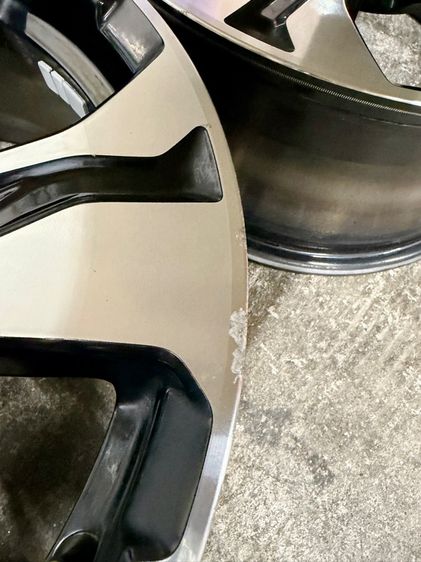 ล้อแม็ก HONDA CRV G5 ขอบ 17” สีเดิม มีริ้วรอยนิดหน่อยตามรูป รูปที่ 6