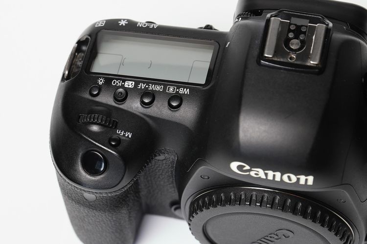 ขาย Canon 5D Mark VI รูปที่ 7
