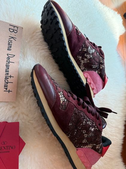 รองเท้า gucci valentino  รูปที่ 8