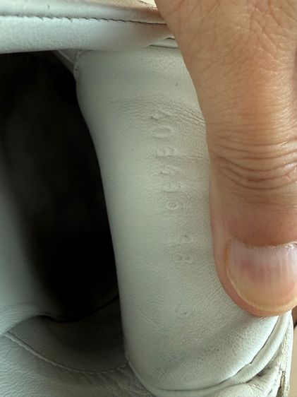 รองเท้า gucci valentino  รูปที่ 5