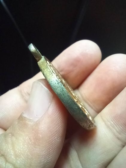 เหรียญที่ระลึก LIVERPOOL Football Club หลัง Carlsberg Part of the Game เนื้อตะกั่วชุบกะหลั่ยทองเก่า รูปที่ 3