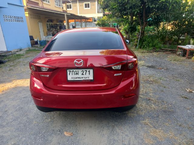Mazda Mazda3 2017 2.0 E Sports Sedan เบนซิน เกียร์อัตโนมัติ แดง รูปที่ 2