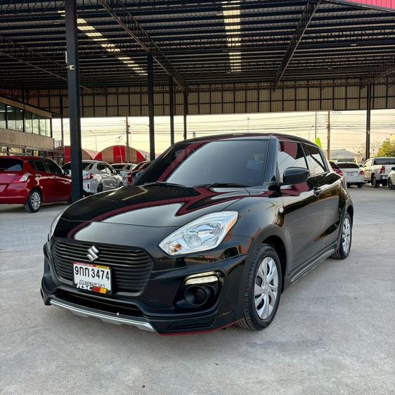 รถ Suzuki Swift 1.2 GL สี ดำ