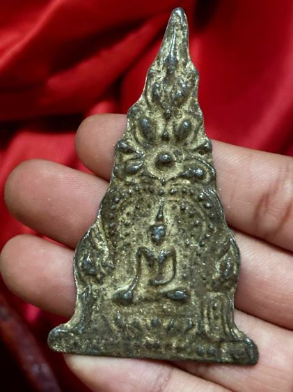 พระซุ้มจิกเก่าเนื้อชิน ไม่ทราบกรุ