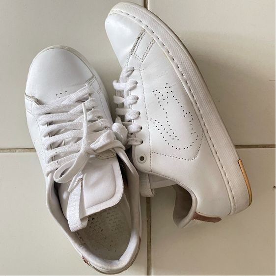 รองเท้า Lacoste รูปที่ 3