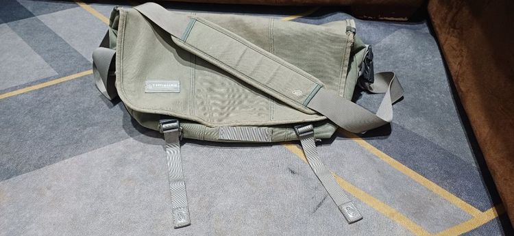 ไม่ระบุ ผ้า ​Rare Color Timbuk2 Messenger Bag สีเขียวทหาร สุดคลาสสิก ปล่อยกระเป๋า Timbuk2 ของแท้ สีสวยหายาก