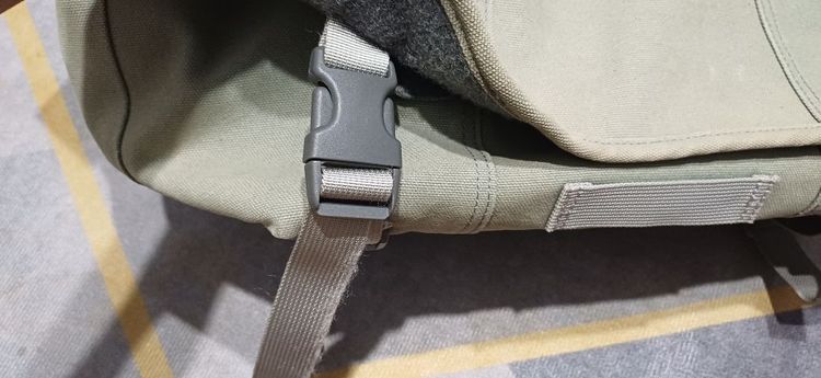 ​Rare Color Timbuk2 Messenger Bag สีเขียวทหาร สุดคลาสสิก ปล่อยกระเป๋า Timbuk2 ของแท้ สีสวยหายาก รูปที่ 2