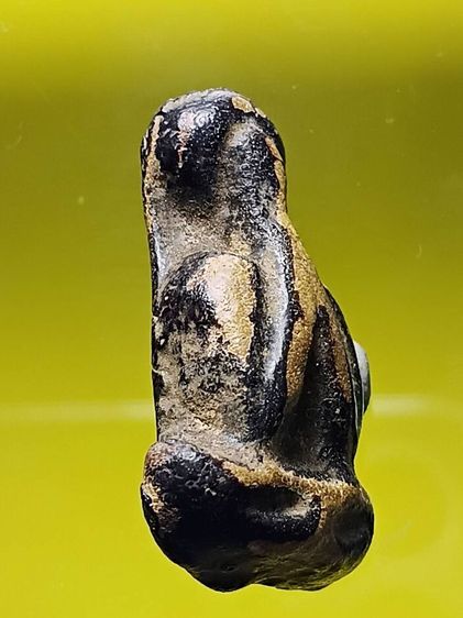 พระปิดตาเก่า หลวงปู่ยิ้ม วัดหนองบัว รุ่นเเรก จ.กาญจนบุรี พระเก็บเก่า สภาพสวย อายุกว่าร้อยปี สวยสมบูรณ์มาก หายาก พบน้อย รูปที่ 3