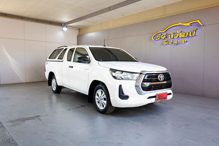 รถ Toyota Hilux Revo Smart Cab 2.4 Entry Z Edition สี ขาว
