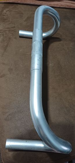 แฮนด์เสือหมอบ Cinelli วินเทจแท้

ของแท้จากอิตาลี  สำหรับนักสะสมตัวจริง

กว้าง 40 ซม. ขนาดยอดนิยม
งานคลาสสิก ฟีลยุคทองของ Cinelli รูปที่ 4