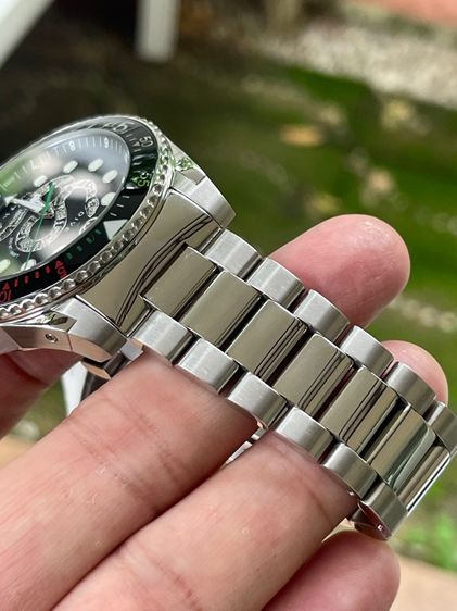 GUCCI Dive Snake XL Swiss 45 mm Stainless Steel Black Dial Men’s 's Quartz Watch YA136218 รูปที่ 7