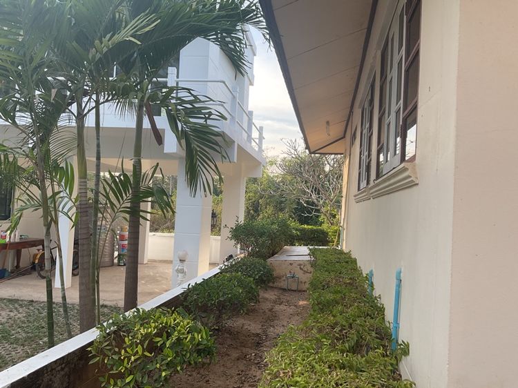 อื่นๆ มีบางส่วน สร้างเสร็จก่อน 2010 ใช่ ขายบ้านพร้อมที่ดิน ใกล้ทะเล รูปที่ 3