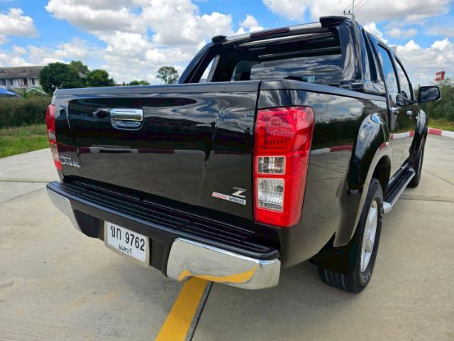 Isuzu D-MAX 2013 2.5 Hi-Lander Pickup ดีเซล เกียร์ธรรมดา ดำ รูปที่ 4