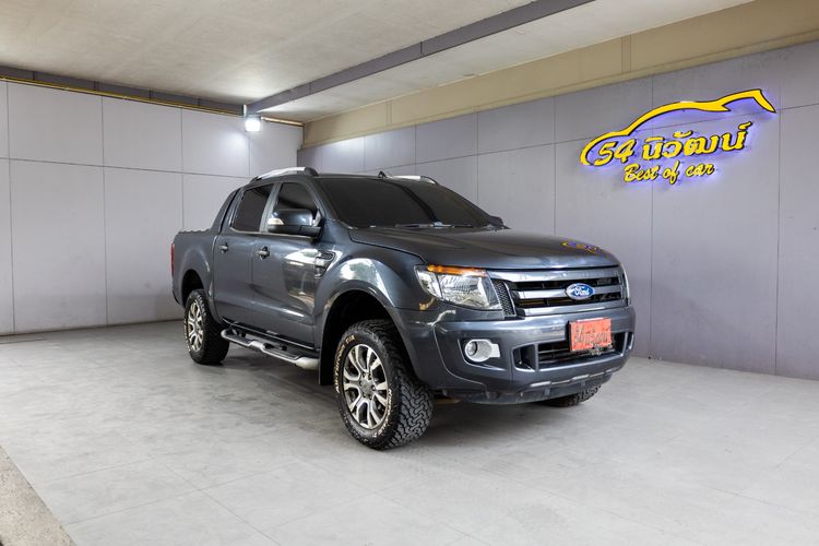 รถ Ford Ranger 3.2 Wildtrak 4WD สี เทา
