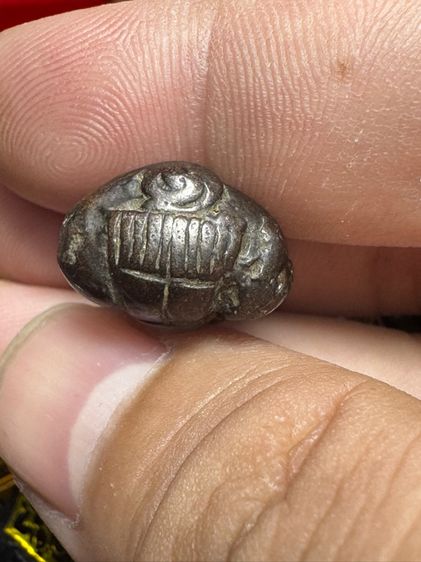 ปิดตาเขมร พิมพ์เศียรเงาะ เนื้อสำริด รูปที่ 3