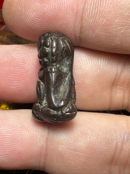 ปิดตาเขมร พิมพ์เศียรเงาะ เนื้อสำริด รูปที่ 5