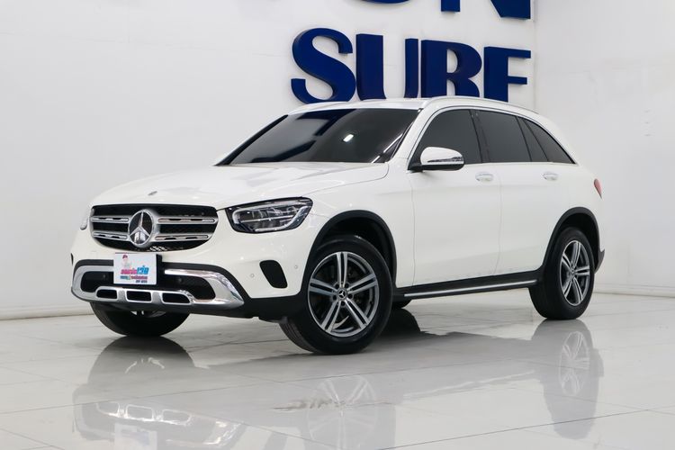 รถ Mercedes-Benz GLC-Class GLC220d สี ขาว