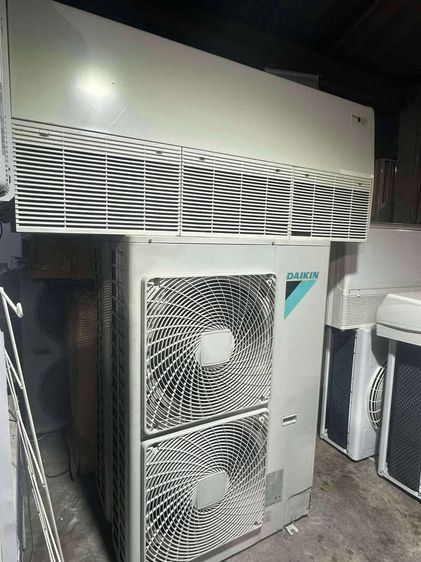 แอร์แขวนใต้ฝ้า ยี่ห้อ DAIKIN ขนาด 36,000 BTU. ไฟ 380v. พร้อมใช้งาน