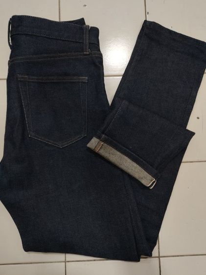 S กางเกงยีนส์ริมแดง uniqlo เอว30 สภาพดีมาก ใส่ไม่เกิน5ครั้ง