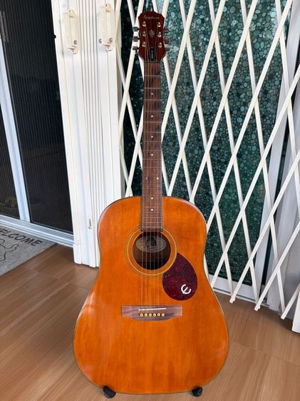 กีต้าร์โปร่ง Epiphone PR-650