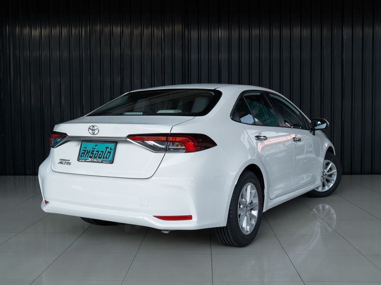 Toyota Altis 2020 1.6 G Sedan เบนซิน ไม่ติดแก๊ส เกียร์อัตโนมัติ ขาว รูปที่ 4