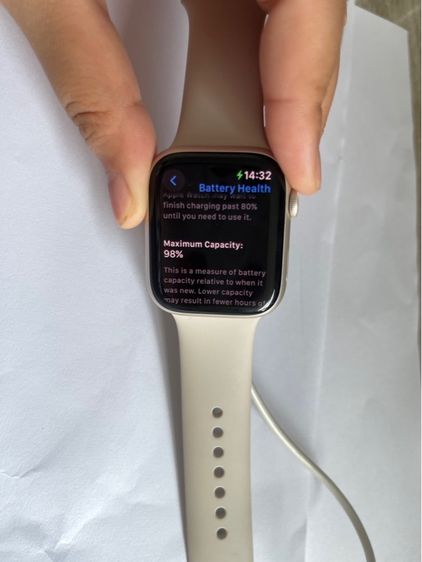Apple Watch Series 8 รูปที่ 2